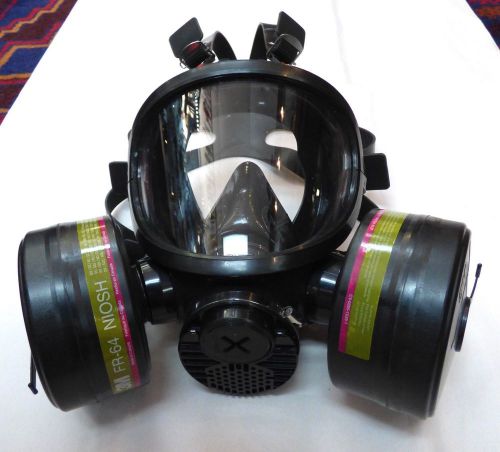 3M Full Face  7800S Series Silicone Respirator!! Size Small! NEW!!