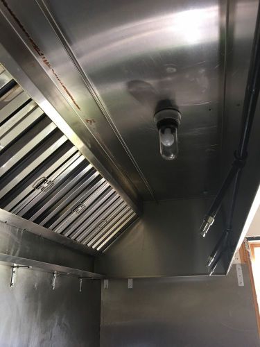 8ft Hood With grease filters (restaurant)