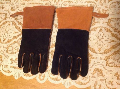 Pair of genuine cowhide leather gloves work gloves 50% wool &amp; viscose  lining for sale