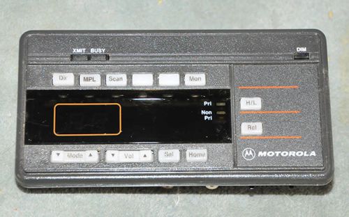 NOS Motorola Maratrac Control Head HCN1089A