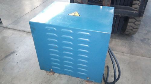 SUENN LIANG TRANSFORMER 220V TO 440V OFF CNC MACHINE WITH 25HP SPINDLE