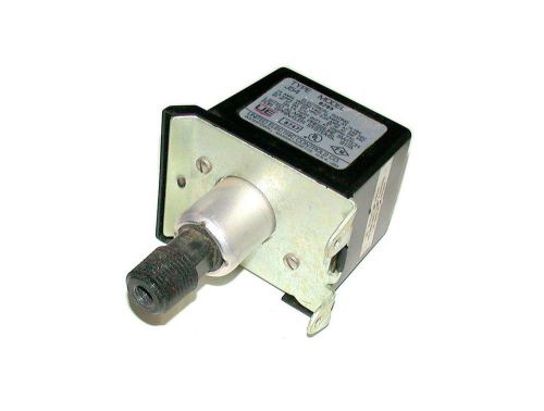 UNITED ELECTRIC PRESSURE SWITCH 15 AMP 120/250 VAC MODEL J548295