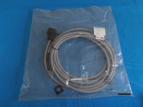 Lot 2pcs. festo 30943 kme-1-24-2.5-led kme12425led cable socket connector new for sale