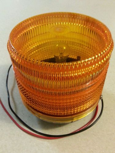 Federal Signal Electraflash 141 Magnetic Base Strobe Warning Light Amber 12 V DC