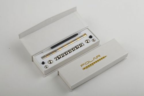 Magnetic Pen Styluses toy in Golden &amp; Silver