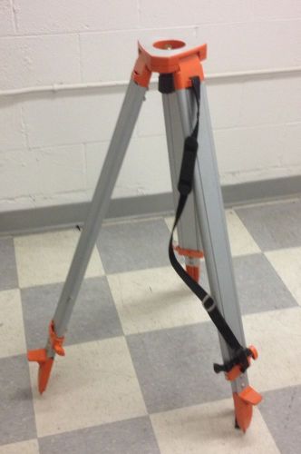 Construction Aluminum Tripod with Strap | GREAT CONDITION | OO627