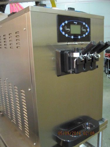 Commercial grade restaurant sized  hommy ice cream machine hm 706-g-f01 for sale