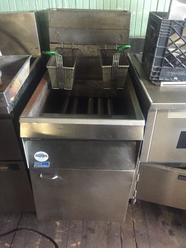 Pitco sg18 fryer used for sale