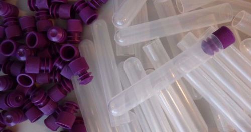 1,000 count 12 x 75 mm frosted/clear plastic test tubes &amp; 1,000 purple caps, new for sale
