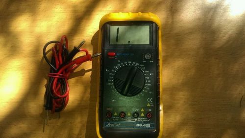 Pro&#039;skit 3pk-600  Volt/Ohm/ Amp Multimeter with case than stands