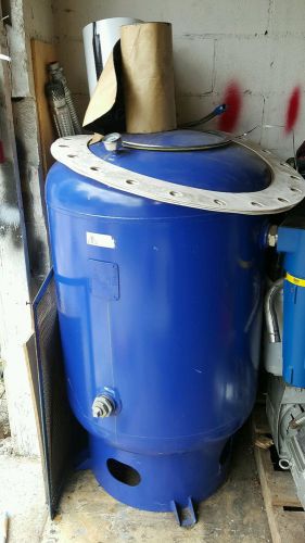 2014 Manchester 120 Gallon Vertical Compressed Air Tank 200 Psi  302428
