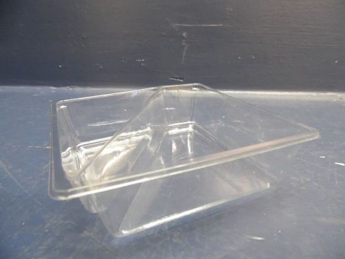 Case of 1200 Clear Plastic Trays Chips Nachos Miscellaneous LU-501375