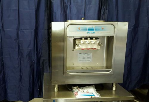 Taylor 162 counter top ice cream machine frozen yogurt for sale
