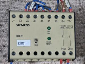 Siemans 3TK2801-0BD4 safety module   (V)