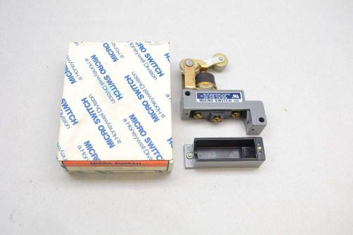 NEW HONEYWELL BZG1-2RN2 9036 MICROSWITCH ROLLER LIMIT SWITCH 480V-AC 2A D426407