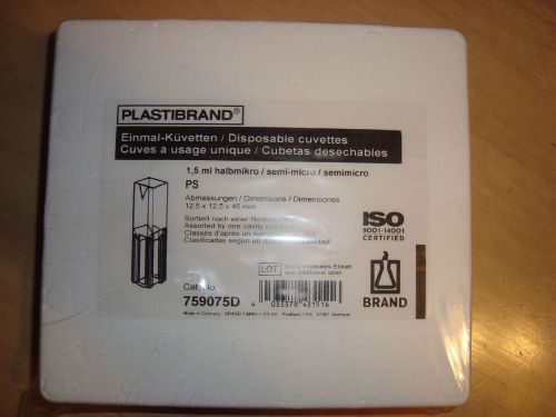 Lot of 15 Factory Sealed Package PLASTIBRAND #759075D Semi-Micro 1.5 uL Cuvette