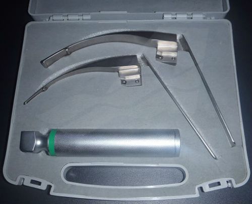 Mccoy fiberoptic laryngoscope intubation kit set of 2 blade &amp; handle in case. for sale