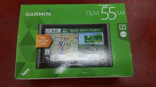 BRAND NEW Garmin NUVI 55LM 5&#034; GPS Navigator Lifetime Maps