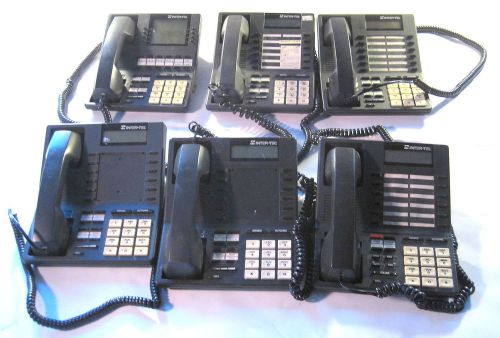 LOT OF 5 Inter-Tel Axxess 550.4400 Digital Standard Display Phones w/ handsets