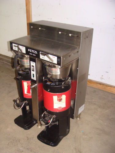 Fetco hd dual airport coffee brewer with 2 holder dispensers for sale