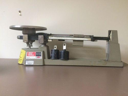 Triple Beam Balance Precision Scale Weight 2610g Vintage Working FREE S/H