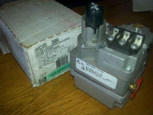 36C03 300 Universal gas control White-Rodgers
