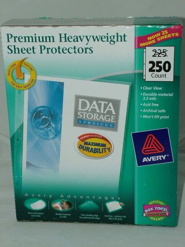 Avery Dennison 250 Acid-Free Crystal Clear Plastic Sheet Protectors 8x11Top Load