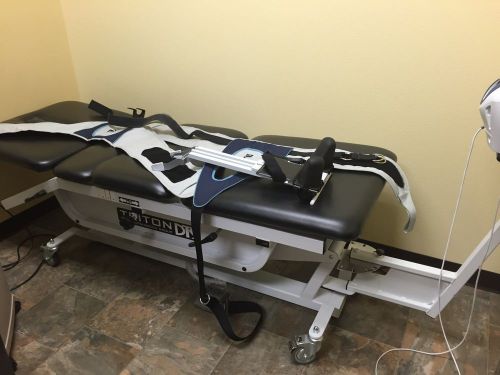 Triton DTS Traction Decompression Chiropractic Table Lumbar/Cervical