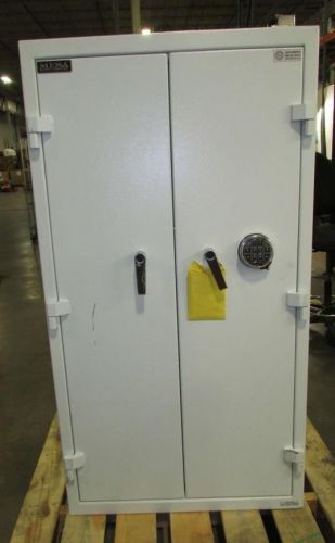 Mesa MRX1000E Double Door Pharmacy Safe