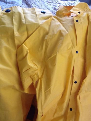 PVC Rainsuit: Yellow Jacket With Overalls Size Large Heavy Weight