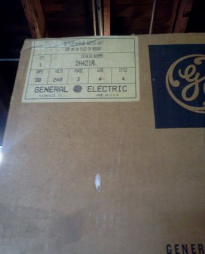GENERAL ELECTRIC GE DH421R 30 AMP 240V FUSIBLE BUSS BUS PLUG DH421R