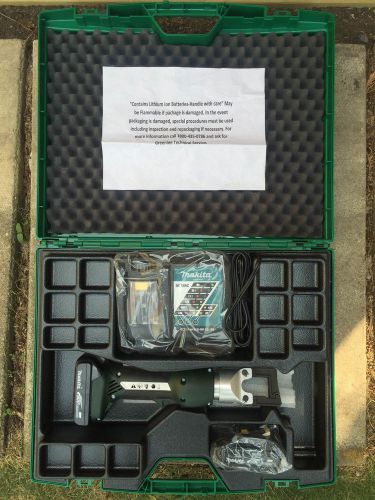 New greenlee gator ek410 handheld 18v battery-powered crimping tool for sale