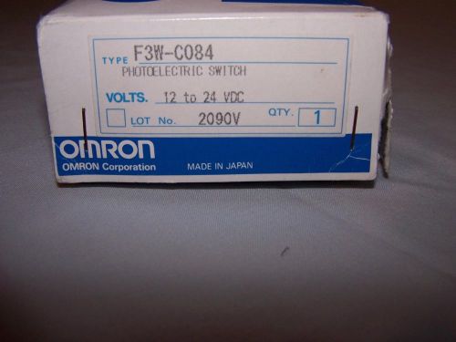 OMRON F3W-C084 PHOTOELECTRIC SWITCH INCLUDES F3W-C084-D &amp; F3W-C084-L NEW IN BOX