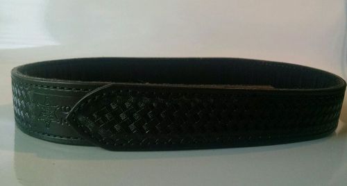 Tex Shoemaker Basket Weave Cordovan Dress Belt 1 3/4&#034; Velcro Close Lined 36 NEW