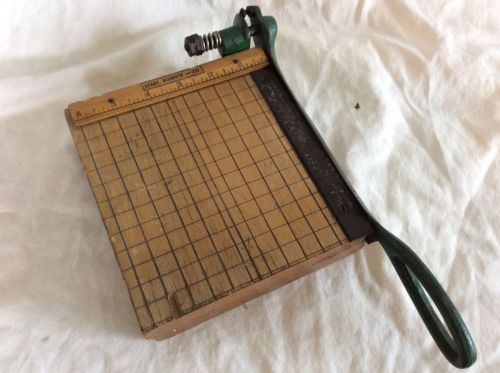 VINTAGE ANTIQUE SMALL GREEN WOODEN INDUSTRIAL SEARS ROEBUCK PAPER CUTTER BOARD