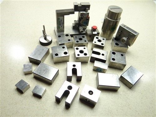 LOT OF CALIBRATED MACHINISTS BLOCKS &amp; FIXTURES