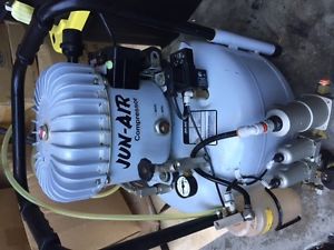 Jun-air 6-25 6/25 6.6 gallon 25 liter air compressor medical / dental / lab for sale