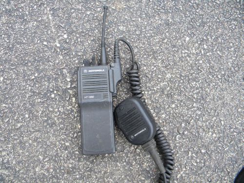 Motorola ht1000 two way radio and microphone h01sdc9aa2an for sale