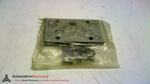 DAMAN MANIFOLDS DD05HCPPG DUCTILE COVER PLATE, NEW