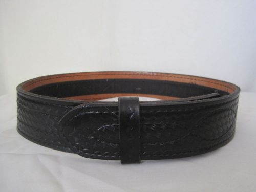 Safariland black leather velcro duty belt police basketweave see measurements 30 for sale