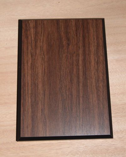 wood grain engraving plaques. x2 - NEW - 7x5