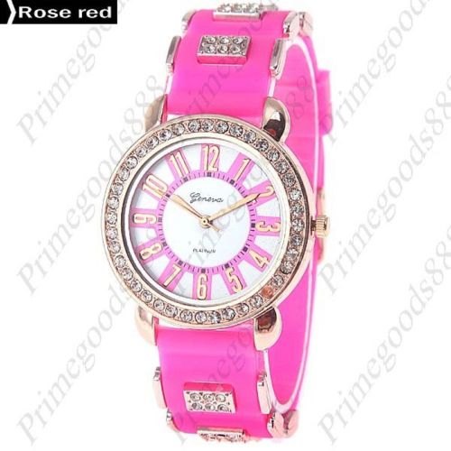 Round Rhinestones Rubber Band Lady Ladies Quartz Wristwatch Women&#039;s Rose Red