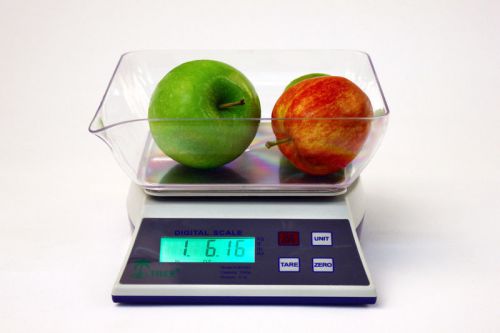 DIGITAL KITCHEN SCALE IN GRAMS, OUNCHES OR POUNDS &#034;BOWL INCLUDED&#034;