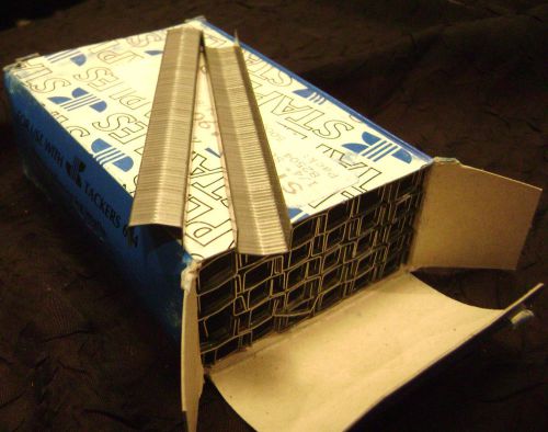 (2) New Boxes of --- 5000 1/4&#034; GALVANIZED STAPLES ---- 711/6 or SCHR501906