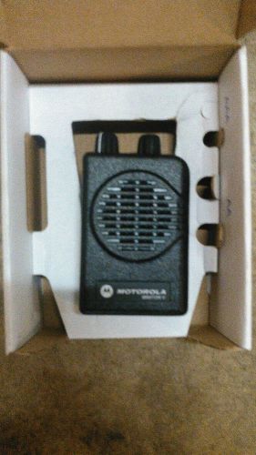 Motorola Minitor V VHF 151.000 - 159.00 MHz NSV 2 channel pager