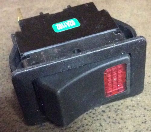 Lighted Rocker Switch - 3 Connections - 120 Volt