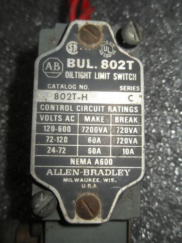 (V36-2) 1 USED ALLEN BRADLEY 802T-H OILTIGHT LIMIT SWITCH W/ ROLLER LEVER ARM