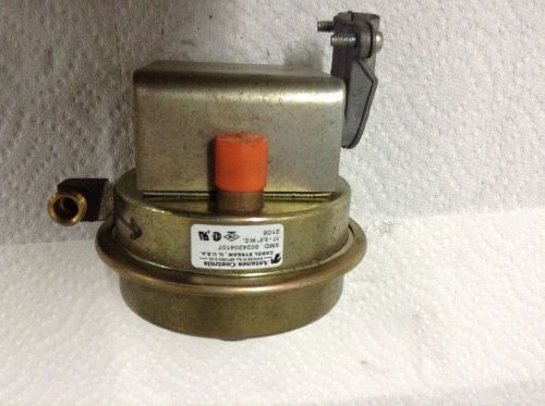 ANTUNES CONTROLS Model SMD8024204107 Air Pressure Switch