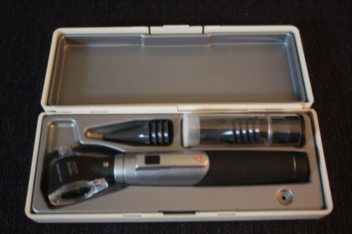 Heine mini 3000 hand held otoscope with case for sale