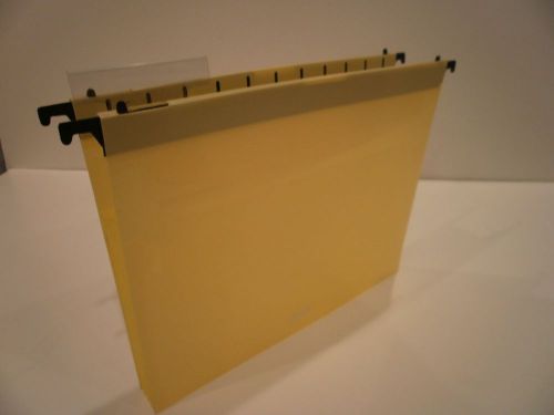 NEW Staples Poly Expanding Hanging File Jackets, Letter, Yellow